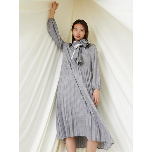 Famecoco范可儿长袖连衣裙女士宽松显瘦秋季长款裙F205FA006 商品图0