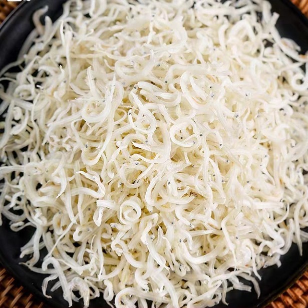 银鱼干真正的海捕银鱼干日晒淡干全身无骨特别适合小孩和孕妇补钙