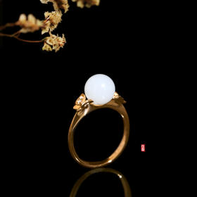 18K玫瑰金和田玉（白玉）镶钻戒指--梦蝶  /蛋面10*12mm（戒圈请留言备注）