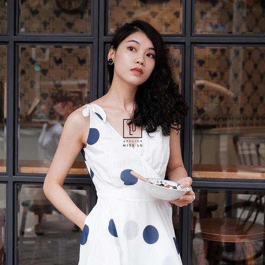 AtelierMissLu-「肩头小雀跃」 趣味波点蝴蝶结裹身裙-0000602A 商品图2