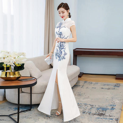 HT-9527中国风年轻款旗袍 商品图4