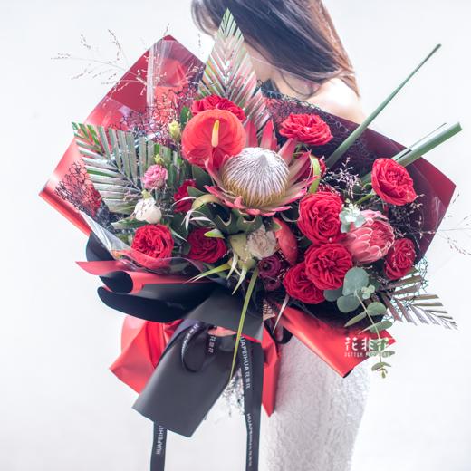 《韶华与共》. 帝王限量高端花束 商品图0