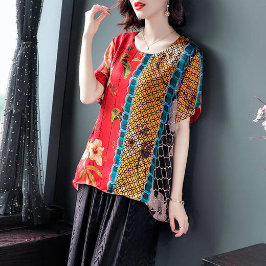 AHM-ktt8015新款时尚气质印花圆领短袖印花T恤阔腿裤两件套 商品图2