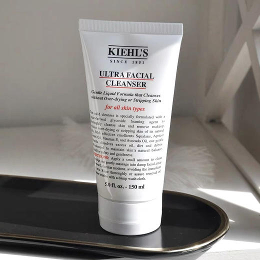 科颜氏高保湿洁面150ml 商品图0