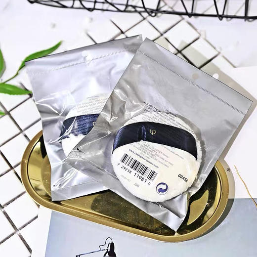 日本CPB蜜粉扑 商品图1