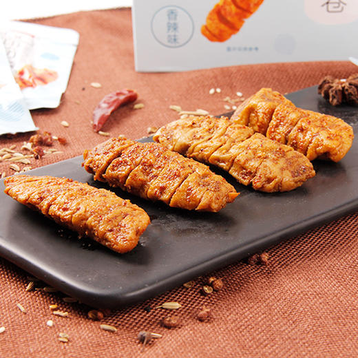 【君仔烤面筋辣条25g*20包】烧烤面筋卷辣条味儿时零食小吃休闲食品 商品图2