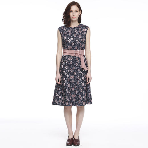 卡莉朵拉连衣裙c21c7516