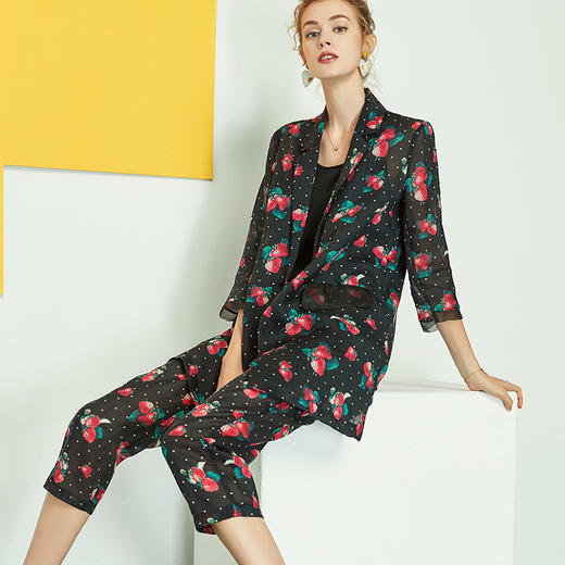 岐氏姐妹 春夏新装苎麻时尚套装女印花中长款苎麻西装休闲裤两件套20-123-DS399 商品图0