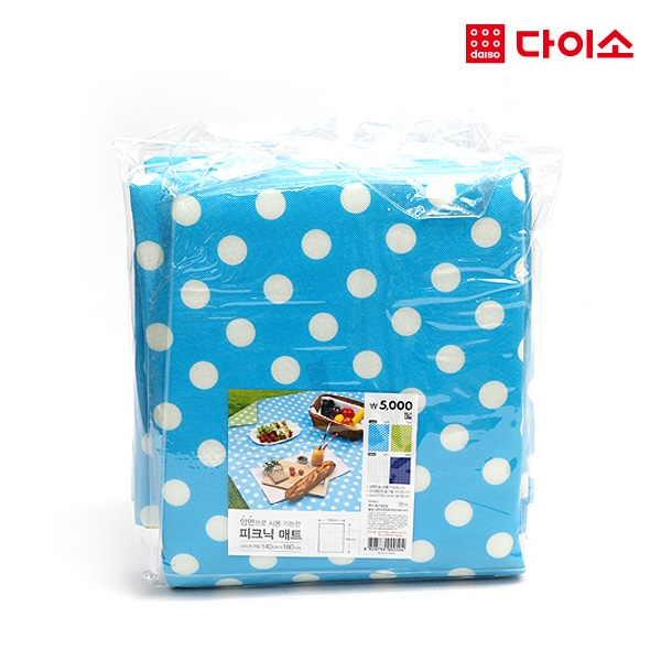 大创野餐垫 Daiso Picnic mat 双面打印 180X140 -67559颜色随机JPY带授权招加盟代理
