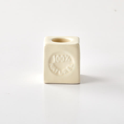Modern houseCube toothbrush holder ivory 立方体牙刷架象牙色JPY带授权招加盟代理 商品图0