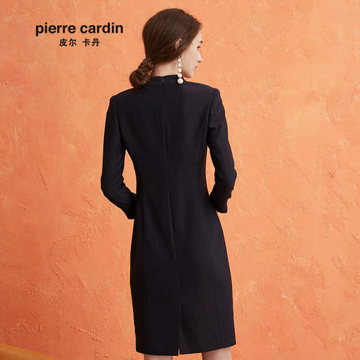 皮尔卡丹女装秋季新款蓝色V领长袖连衣裙收腰显瘦P0303DL22N0
 商品图2