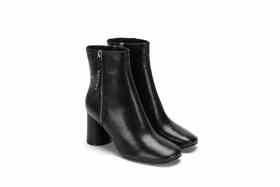 westory冬季时装胶片拉链高跟W284S80191