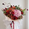花艺  花海 · 怀抱绣球花束 商品缩略图0