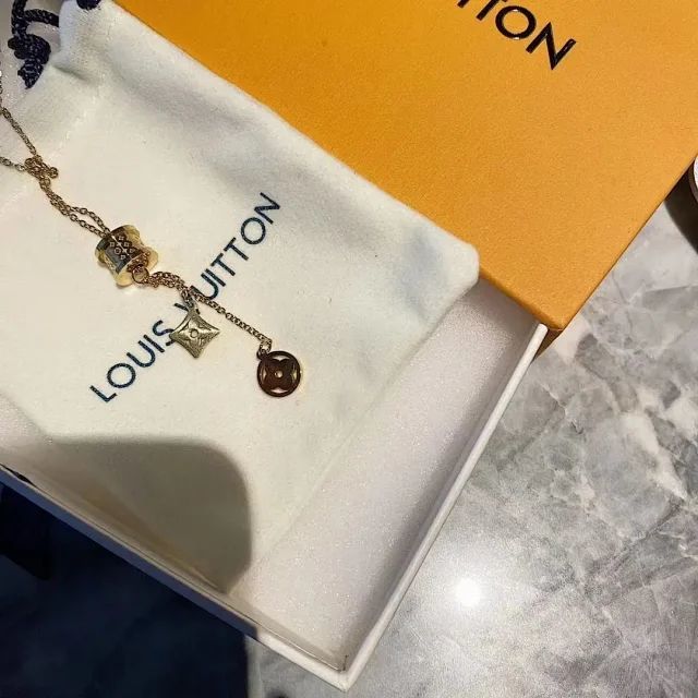 原单项链驴家限量款雕刻花纹项链