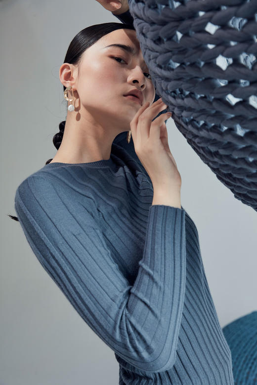  秋冬 精纺羊绒紧身女套衫 SJF92W123N 商品图2