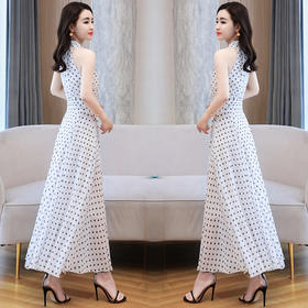 YML-qh0273夏季修身海边度假沙滩裙波点无袖挂脖v领长裙子