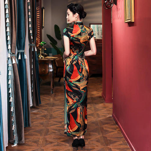 WXG-SSC004中国风修身长款真丝旗袍 商品图1