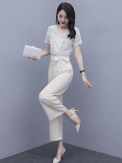 YSL-新品浅色小雏菊小个子雪纺碎花套装 商品图1