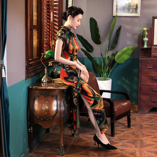 WXG-SSC004中国风修身长款真丝旗袍 商品图4