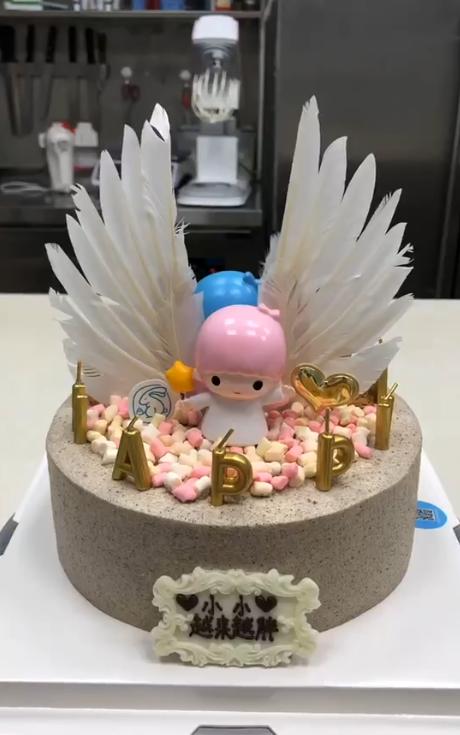 双子星奥利奥咸奶油蛋糕 商品图0