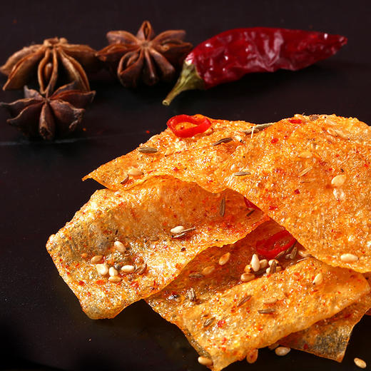 卫龙亲嘴豆皮60g/袋 纤薄之间 难挡鲜辣豆香 卫龙 辣条 系列 辣片 辣块 辣豆皮 商品图1