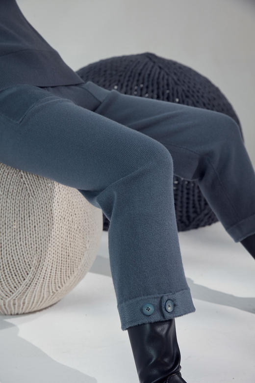 秋冬 羊绒休闲女裤 SJF92K159N 商品图3