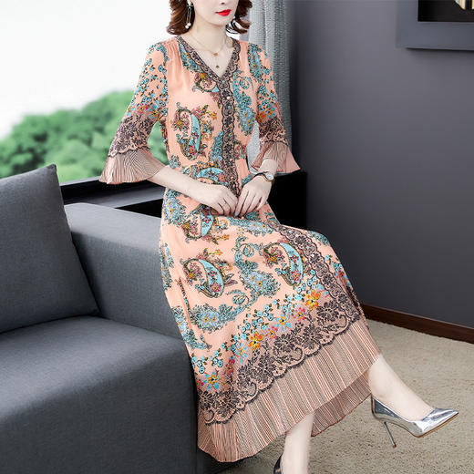 AHM  yyjp5360时尚气质花色宽松大摆印花裙【限量】 商品图2