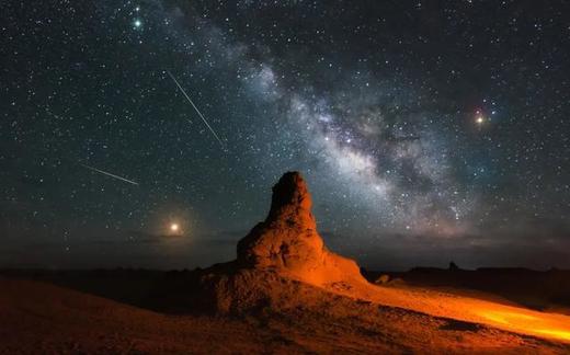 狂野绝美雅丹“火星秘境”--  俄博梁、天空之境-茫崖翡翠湖、 魔鬼之眼---艾肯泉 越野7天（茫崖进/德令哈出） 商品图0