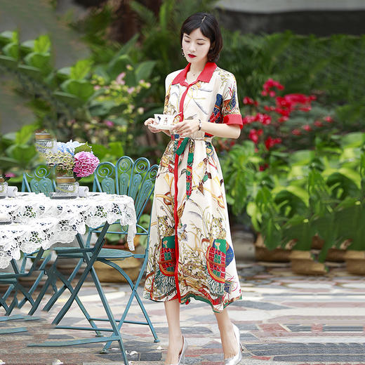 WY-0832真丝  2020夏新款大码印花单排扣小众印花桑蚕丝连衣裙 商品图1
