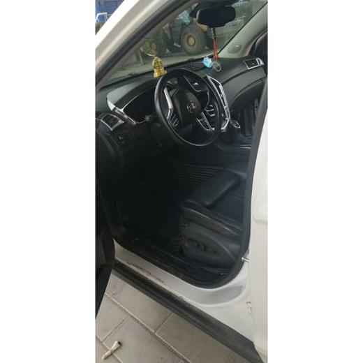 【特价月租-北京】凯迪拉克 SRX 3.0L 精英型 商品图8