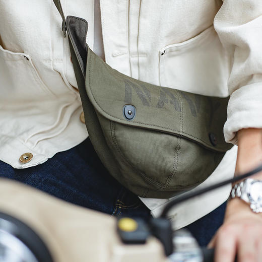 工装优选 美式复古字母印花海军N1甲板包阿美咔叽户外休闲帽子包 商品图2