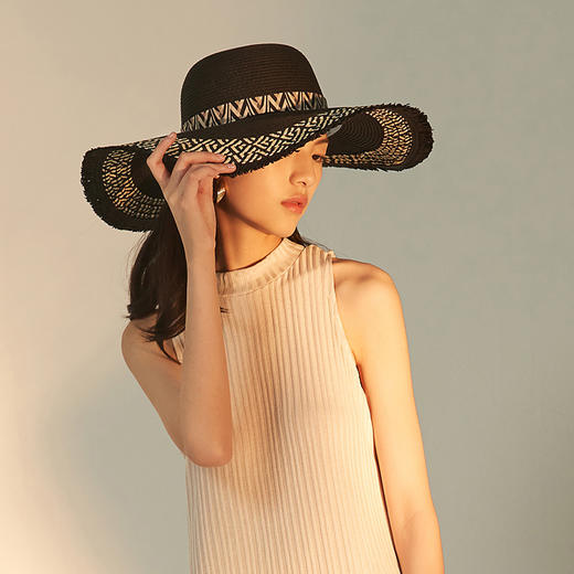 va博物馆格雷戈里摩登时代时尚都市大檐草帽女黑色
