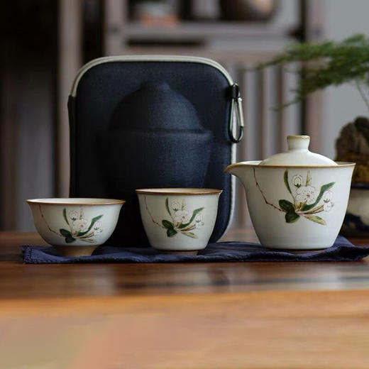 「蓝蜜蜂·茶器」汝窑手绘开片快客杯 商品图2