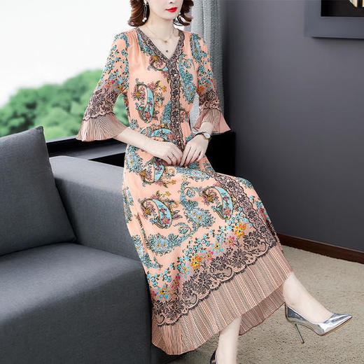 AHM-yyjp5360夏季新款时尚气质花色双绉连衣裙 商品图1