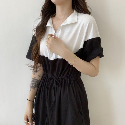 Zip elastic short sleeve dress 拉链松紧短袖连衣裙 忌平庸JPY带授权招加盟代理 商品图0