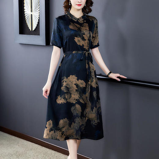 AHM-yqwl5952夏季新款时尚气质优雅连衣裙 商品图0