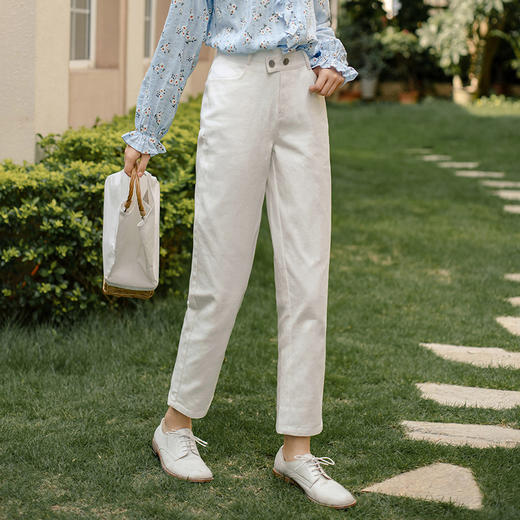 茵曼白色裤子女2020年秋装新款双纽扣直筒时尚流行纯棉长裤休闲裤