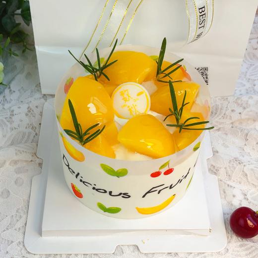 香甜丝滑的黄桃蛋糕