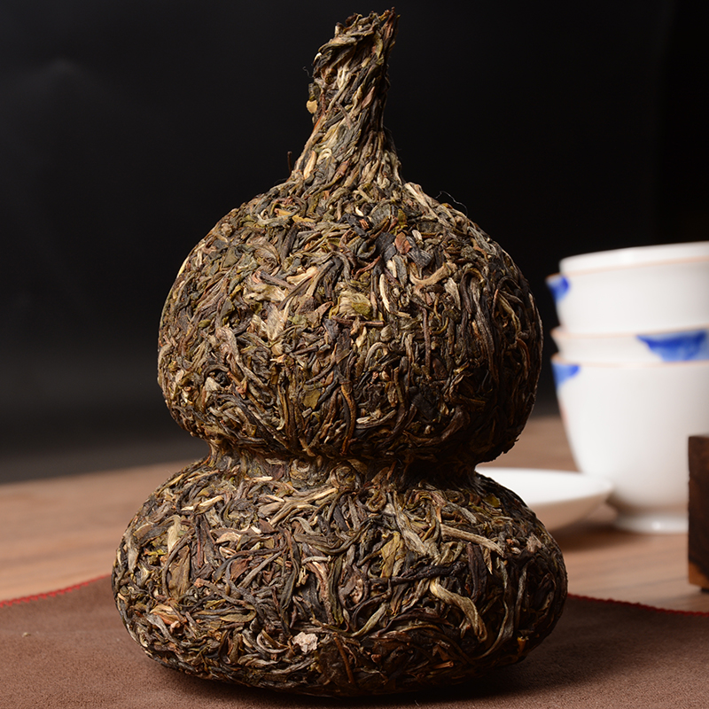 168     送礼心选。新的工艺，新的造型，今天的心选推荐！葫芦茶！660克！景迈山古树料，不论是收藏，送礼都是非常不错的！尝鲜价68元一个！