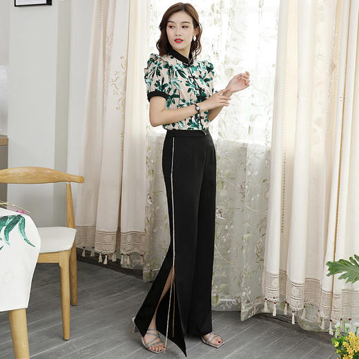 DLQ-A2569妈妈碎花小衫新款上衣洋气气质复古短袖雪纺衫 商品图1