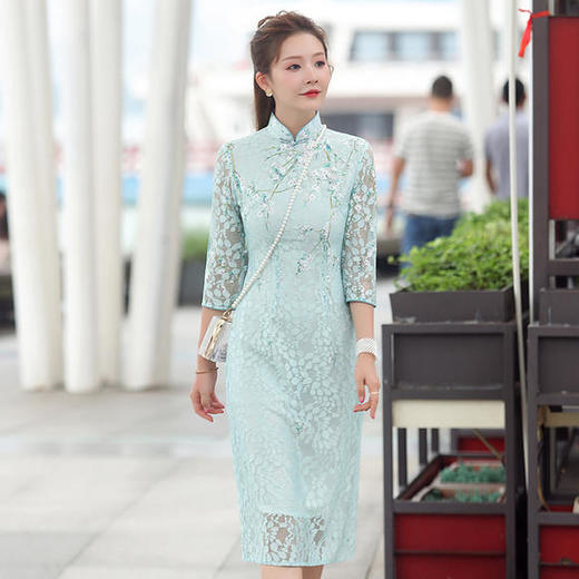 XGT-Q2302新款蕾丝古典定位印花旗袍裙 商品图1