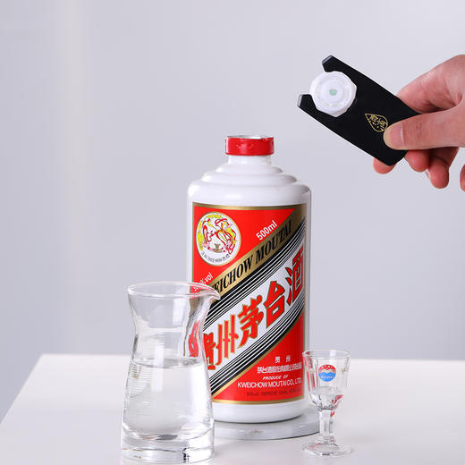 桐悦酒滴卡滴茅台开瓶器啤酒起子飞天瓶通用卡片式盖取盖器便携 商品图2