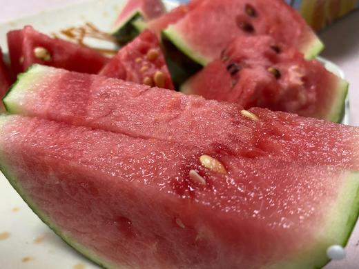 【江氏西瓜】皮特别薄，特别甜！ 薄的想不到，甜的忘不了~ 商品图0