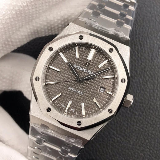 ZF重新定义！爱彼皇家橡树15400系列！解决长久以来各大厂家都无法突破的难题
【技术突破】
1️⃣.解决厚度问题，采用9015机芯改爱彼 商品图2