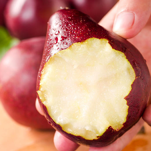 【吃软不吃硬】红啤酒梨 新鲜发货 皮薄多汁 核小无渣 鸭梨 梨子 非酥梨  红啤梨 红皮果冻梨 商品图2