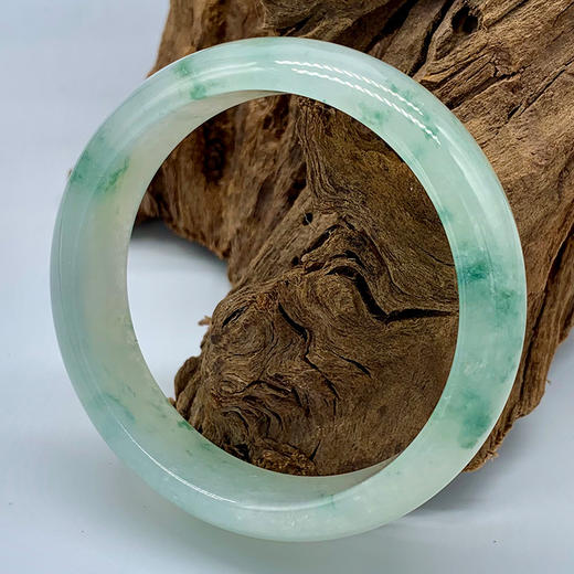 派瑞翡翠 翡翠手镯 糯冰种 飘蓝花 商品图1