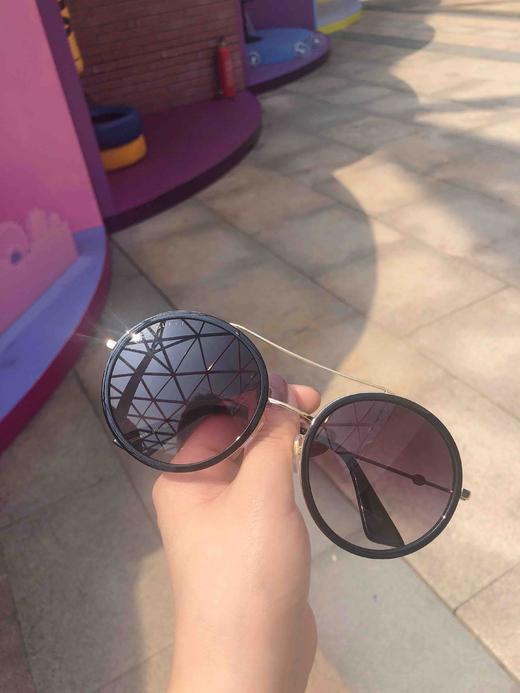 明星同款！Gucci 圆形时尚太阳镜正品上脸惊艳 商品图5