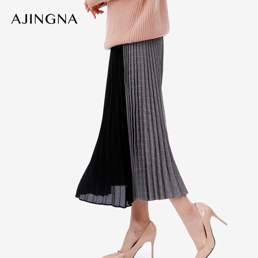 阿菁娜商场同款秋冬格纹百褶半裙松紧腰A23D113078 商品图3