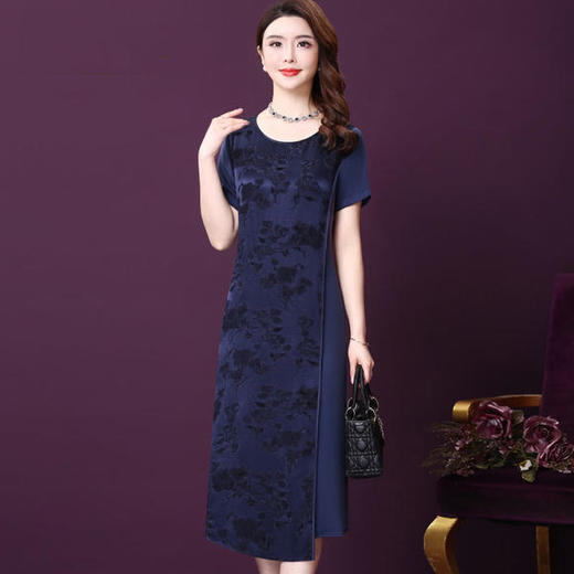 WXY-MXMZ-030Y新款时尚优雅气质圆领桑蚕丝刺绣连衣裙 商品图0