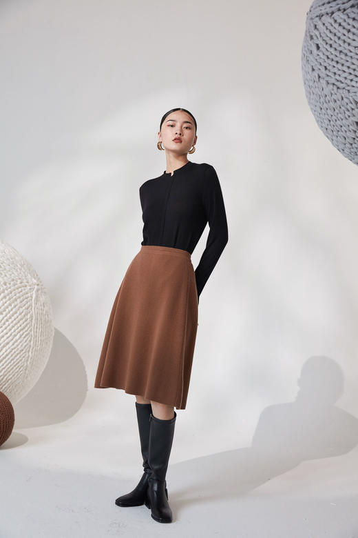 疗愈羊绒| 秋冬 圆领精纺羊绒针织女套衫 SJF92W120N 商品图3